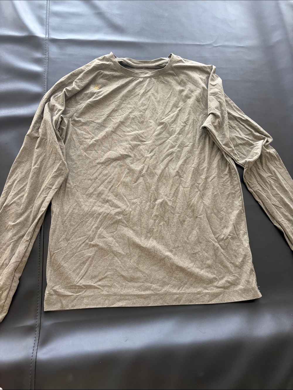 RHONE Men's Long Sleeve Crewneck Top - Olive Green